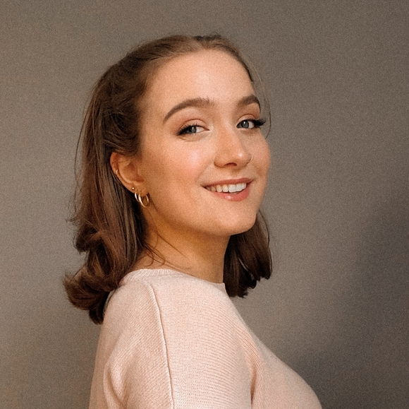 Meet your Posher, Nora - Picture 1 of 1